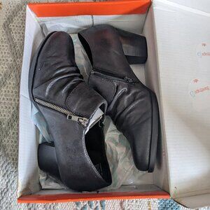 BareTraps Rosamund Black Ankle Boots